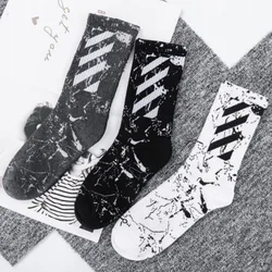 INS Style Men/Women Socks Europe and United States New Cotton Tide Socks In The Long Tube Streetwear Hip Hop Skateboarding Socks