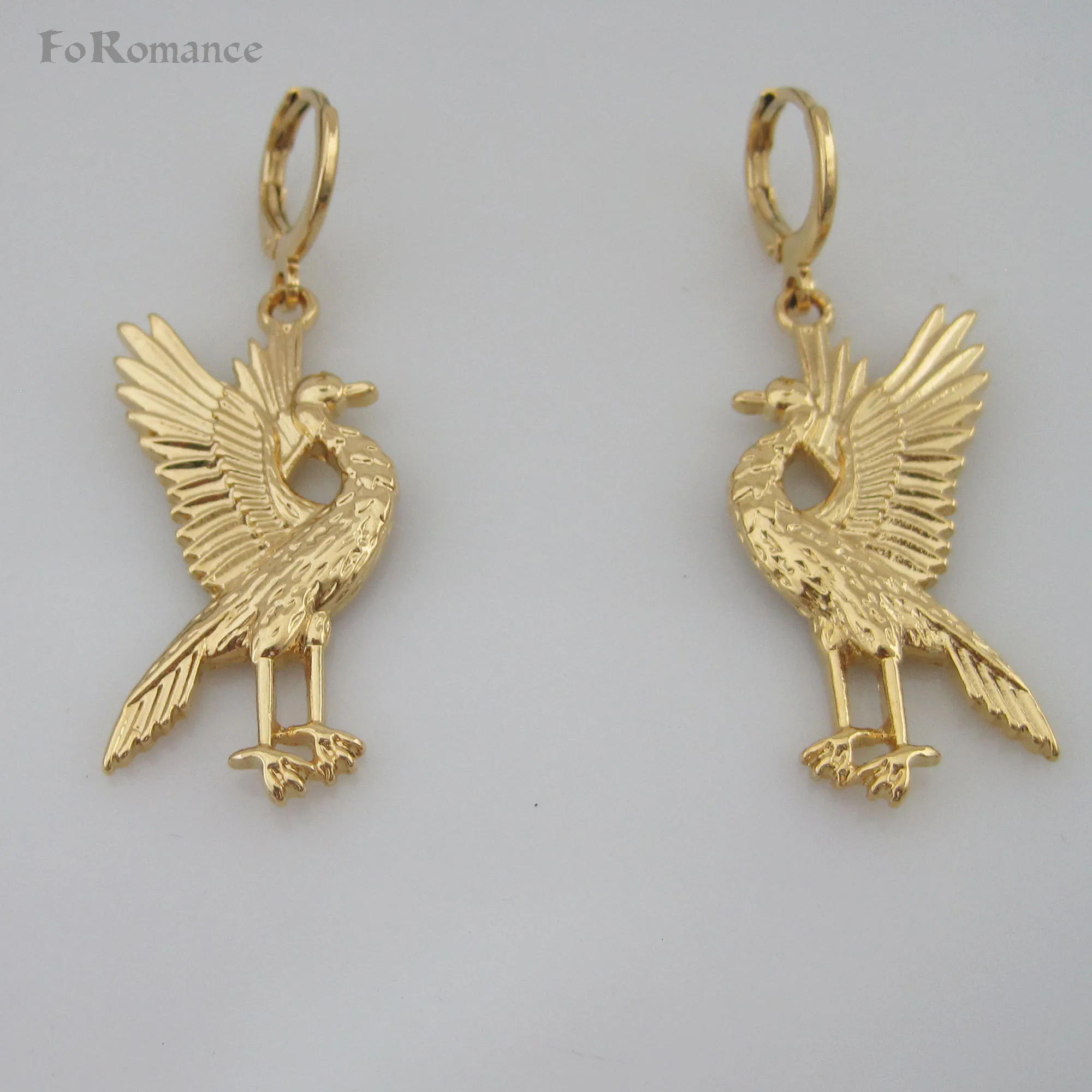 GOLD COLOR BIRD WATERFOWL FLYING WING PENDANT 18
