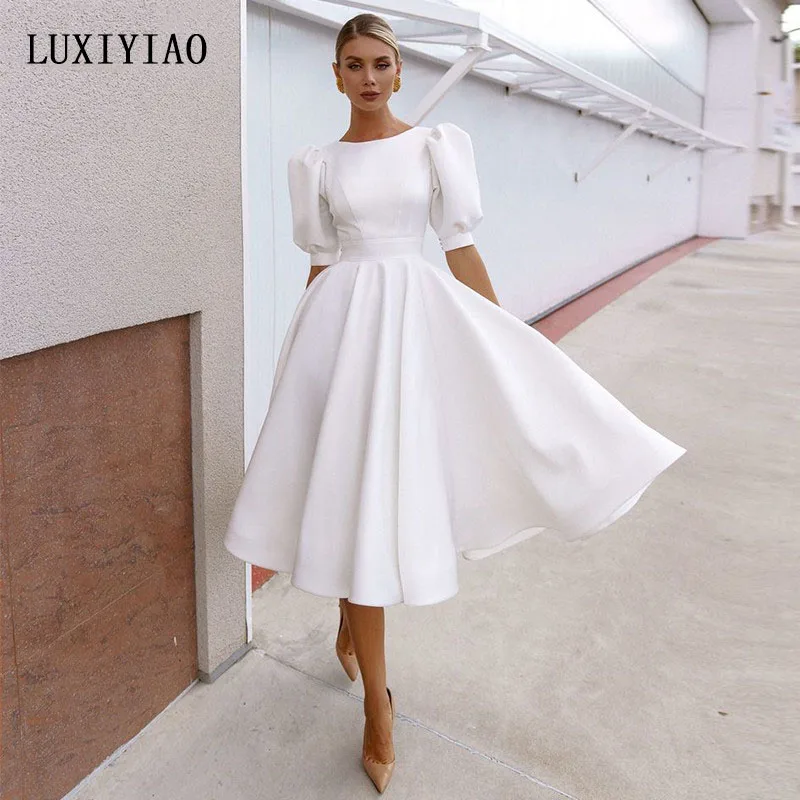 Lo73: La Scelta Perfetta per un Abito da Sposa Elegante e Moderno