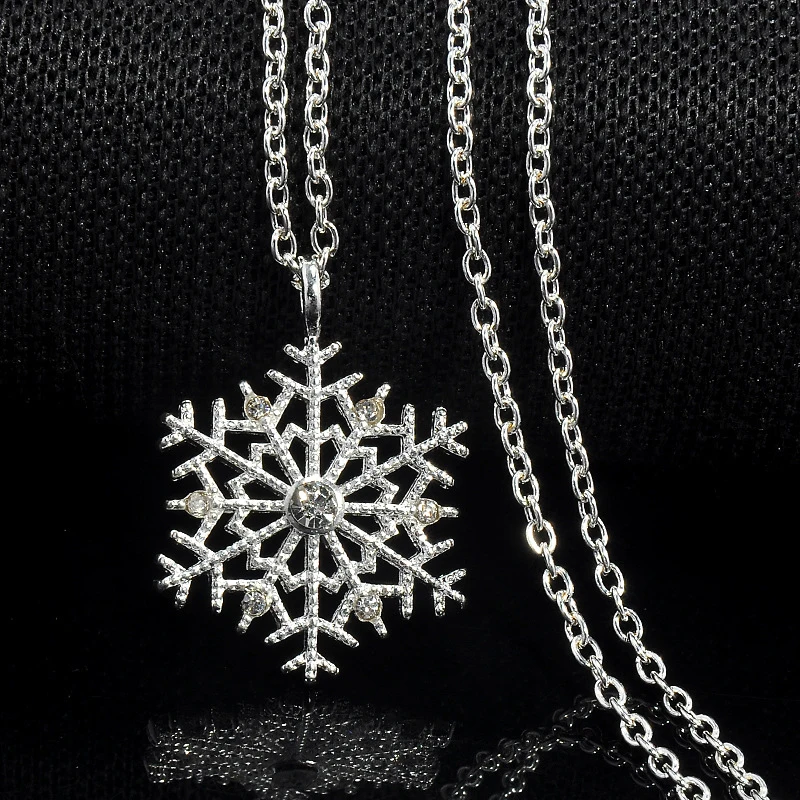 SUMENG New Fashion Charms Crystal Snowflake Zircon Flower Silver Color Christmas Pendants Sweater Necklaces Jewelry For Women