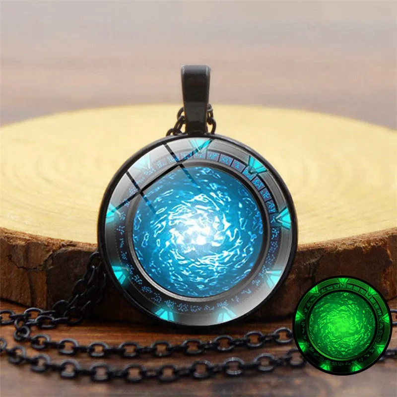 Stargate SG-1 Legendary Atlantis Luminous Time Stone Necklace Luminous Long Sweater Chain Pendants, Pendant Water-wave Chain