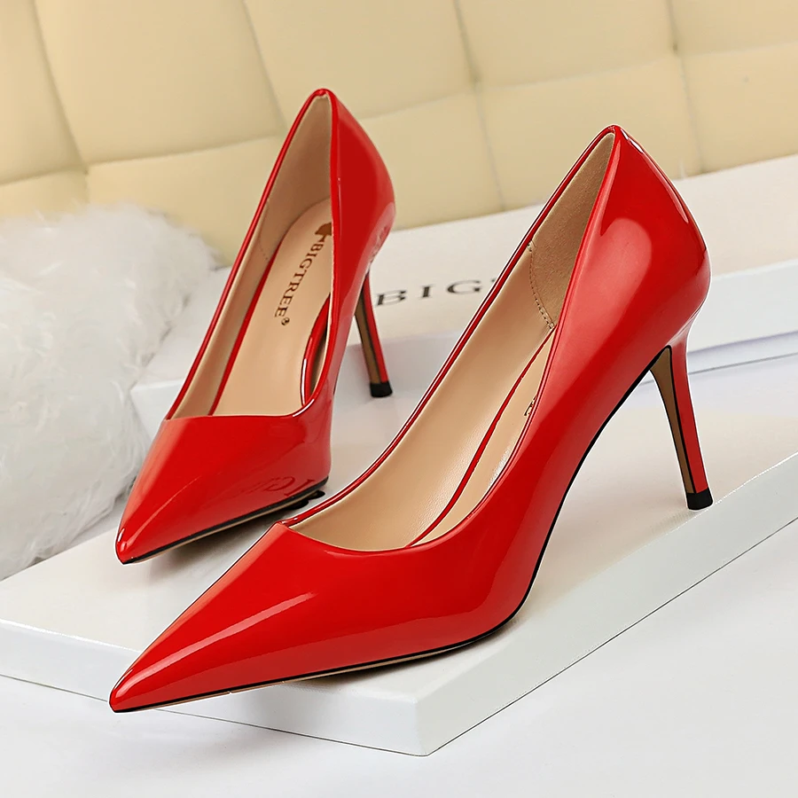 Plus Size 34-44 Hot Women Shoes Pointed Toe Pumps Patent Leather Dress High Heels Boat Wedding Zapatos Mujer 2020 Bigtree Shoes