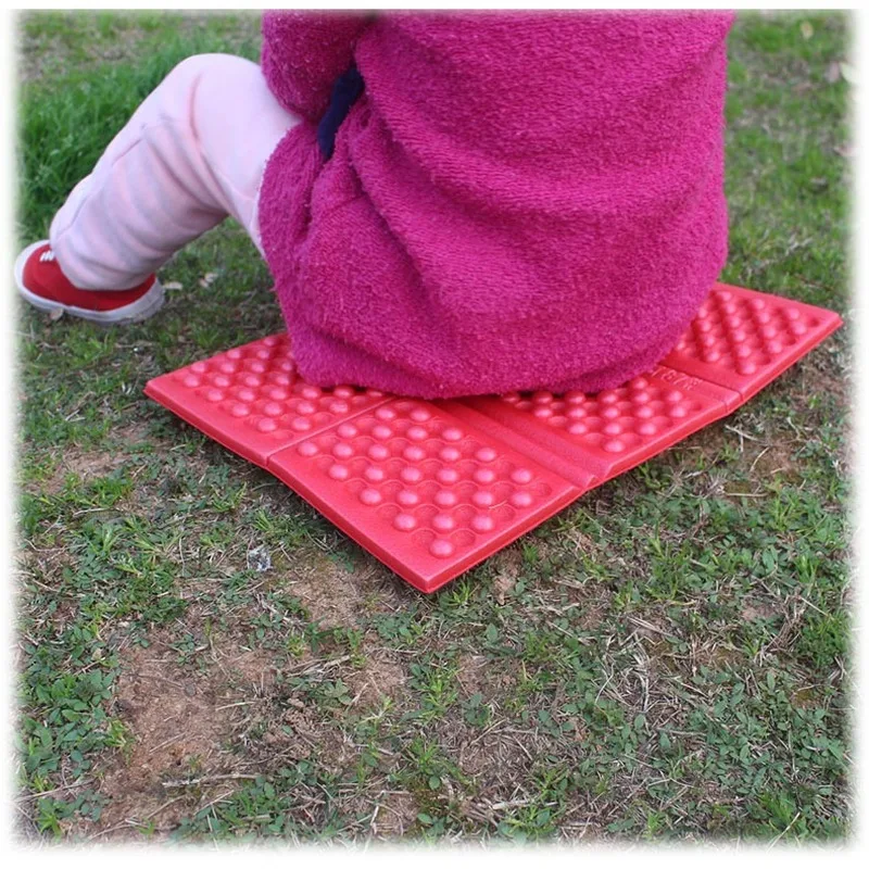 Foldable Outdoor Mats Climbing Camping Seat Portable Foam Rug Ultralight Waterproof XPe Dot Picnic Mat Folding Seat Cushion