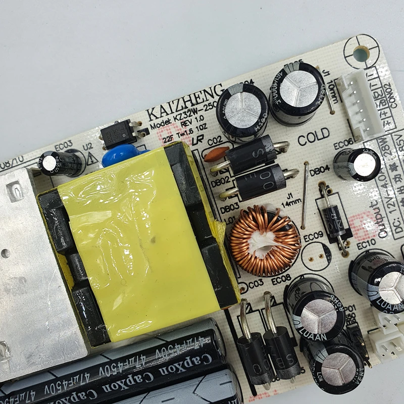 Nuova scheda di potenza integrata per TV LCD KAIZHENG KZ32W-25