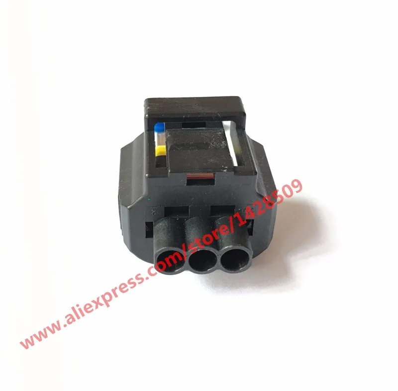 1 Set Tyco Amp 3 Pin Pico 5716PT 1996-On For Ford Alternator Three Lead Wiring Pigtail 1U2Z-14S411-TA Wire Connector 184032-1