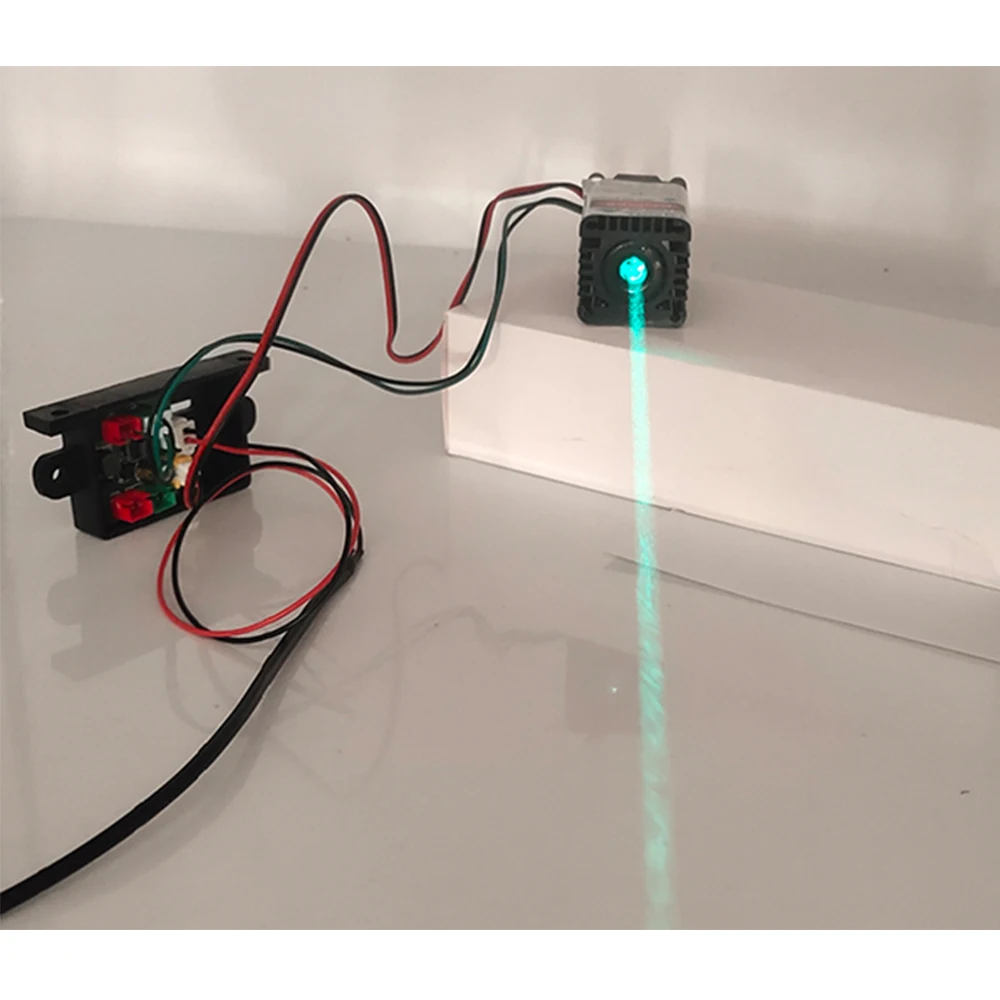 505nm 100mW 12V 30*30*45mm Green Laser Module DIY Green Laser Head with TTL Modulation Supports PWM Power Adjustment Adapter