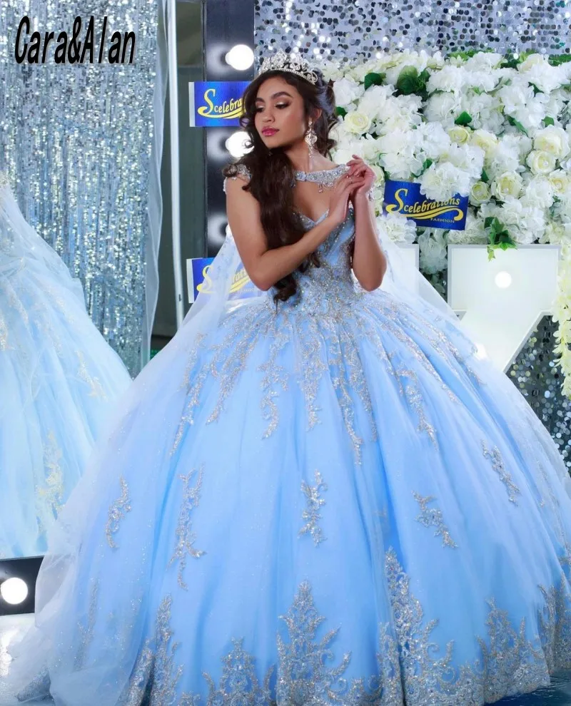 Vestidos De quinceañera azul cielo claro con capa, Apliques De encaje Corst 16, Vestidos De graduación De 15 Años 2022