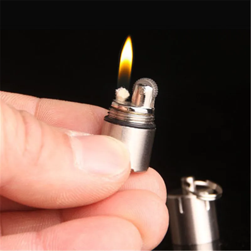 

Keychain Lighter Portable Metal Mini Waterproof Kerosene Grinding Wheel Lighter Cigarette Accessories Men And Women Gifts