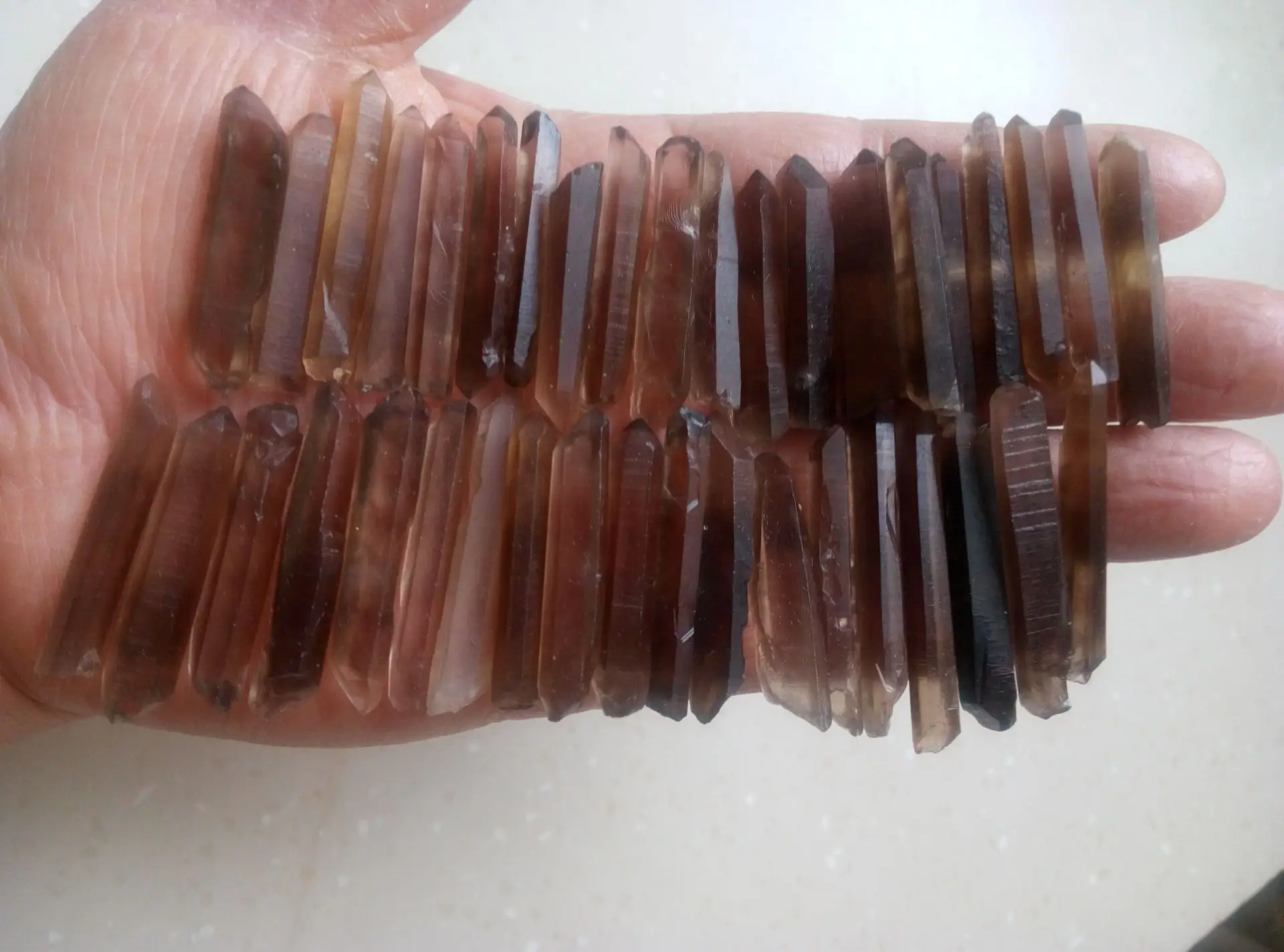 30PCS Lot tiny Natural Smokey Quartz Crystal Points Wand Smoky 50-60g