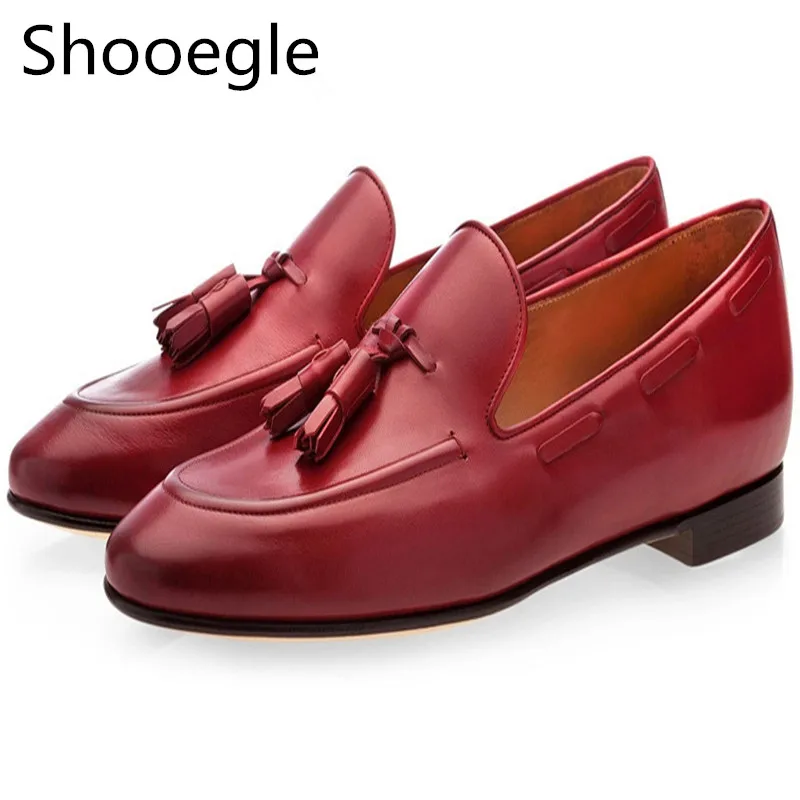 Red Tassels Fashion Men Slip On Leather Dress Shoes Spring Autumn Male Dress Design Office Suits Tuxedo Oxfords