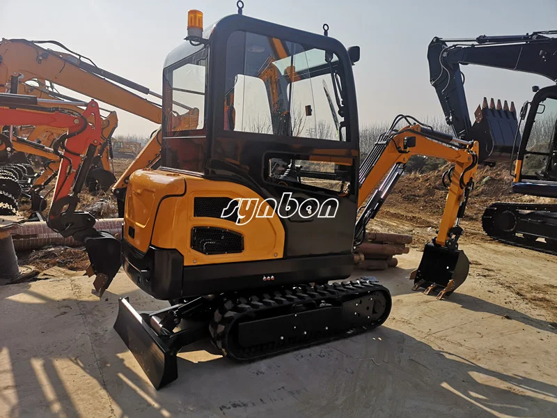 Famous Brand Engine Small Crawler Excavator Hydraulic Mini 1.8Ton Digger