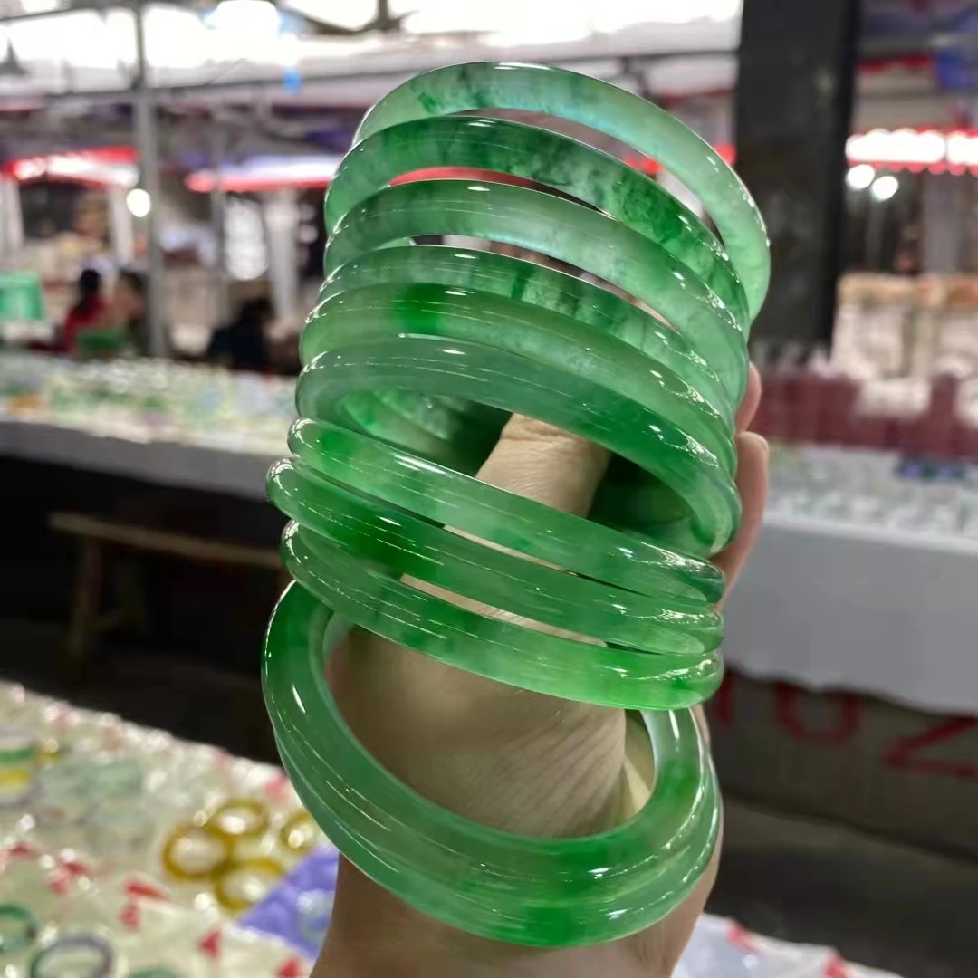 

Class A Jewelry Jadeite Bracelet Natural Fluttering Green Flower Jade Bracelet Perfect High-quality Bangles Accessories