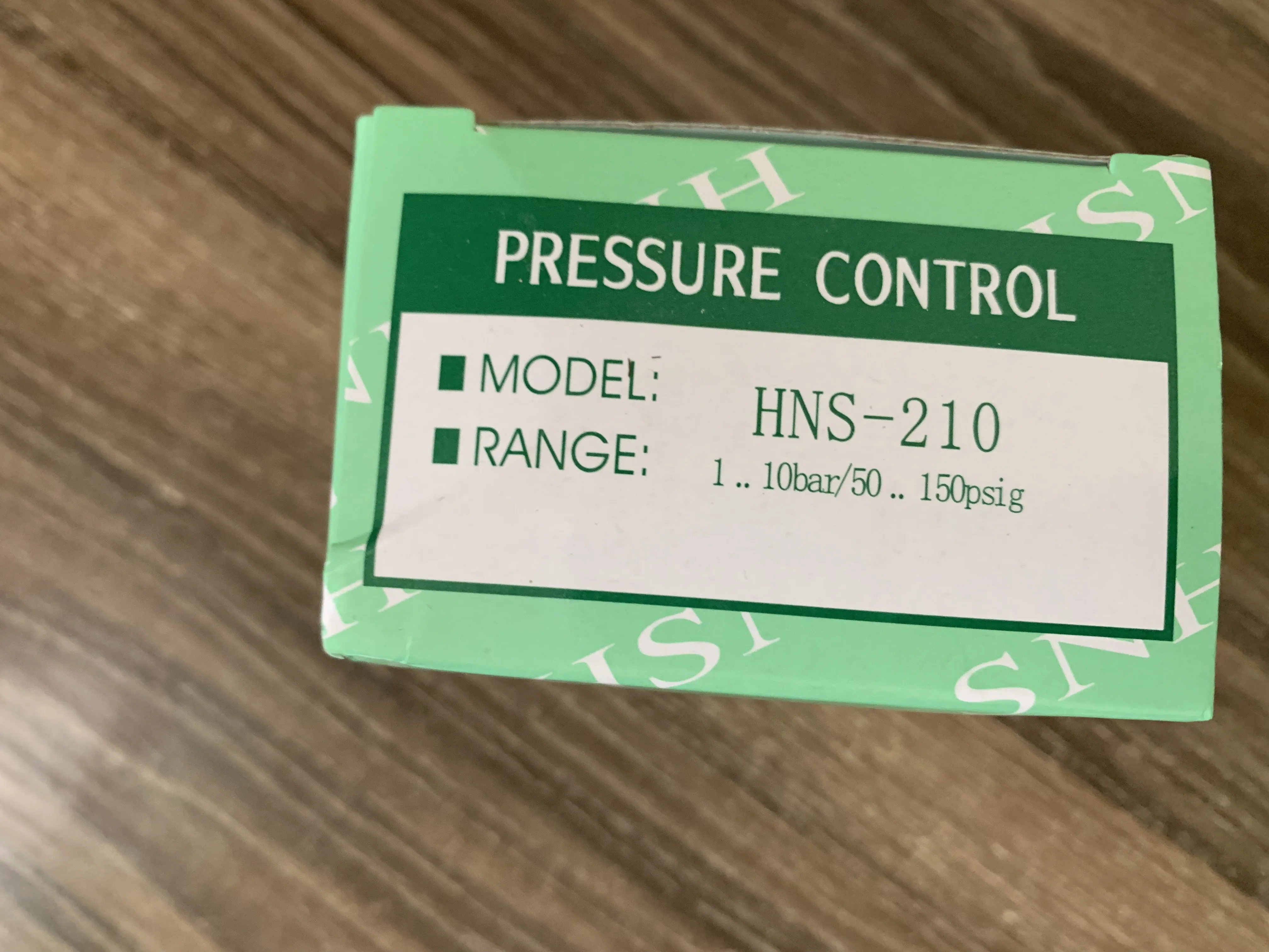 مفتاح ضغط 3s وحدة تحكم كهربائية واحدة HNS-210 العلامة التجارية الجديدة الأصلية كوريا حماية الجهد العالي والمنخفض