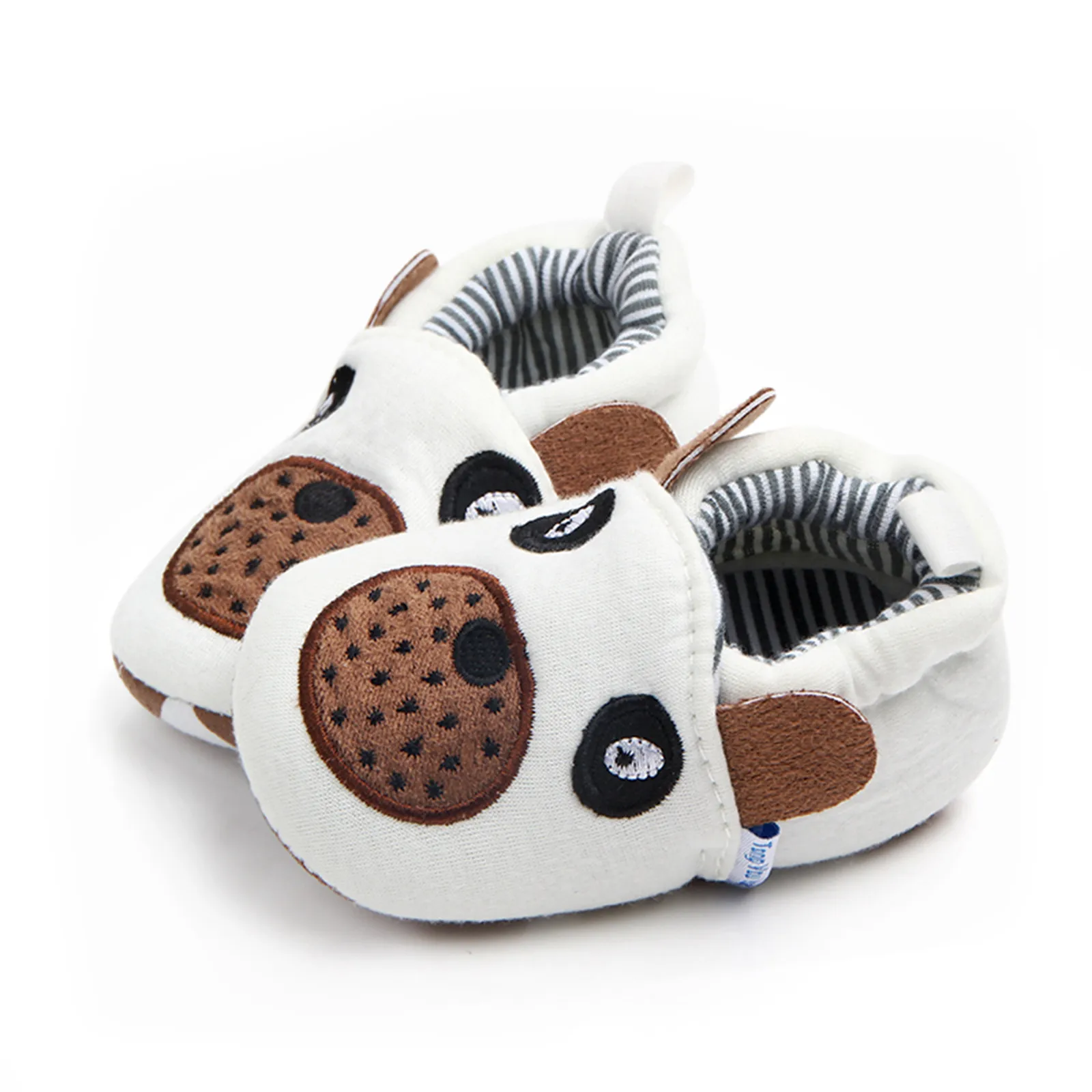 

Baby Shoes Soft cow Leather Baby newborn booties for babies Boys Girls Infant toddler Moccasins Slippers First Walkers sneakers