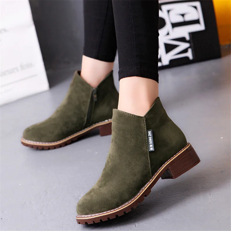 NEW Fashion Boots Women Autumn Winter Boots Flock Classic Zipper Snow Ankle Boots Winter Suede Warm Fur Plush Retro Women Shoes