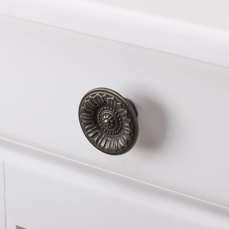 country style round shape Drawer  Door Single hole handle antique Bronze kitchen furniture Cabinet Knob
