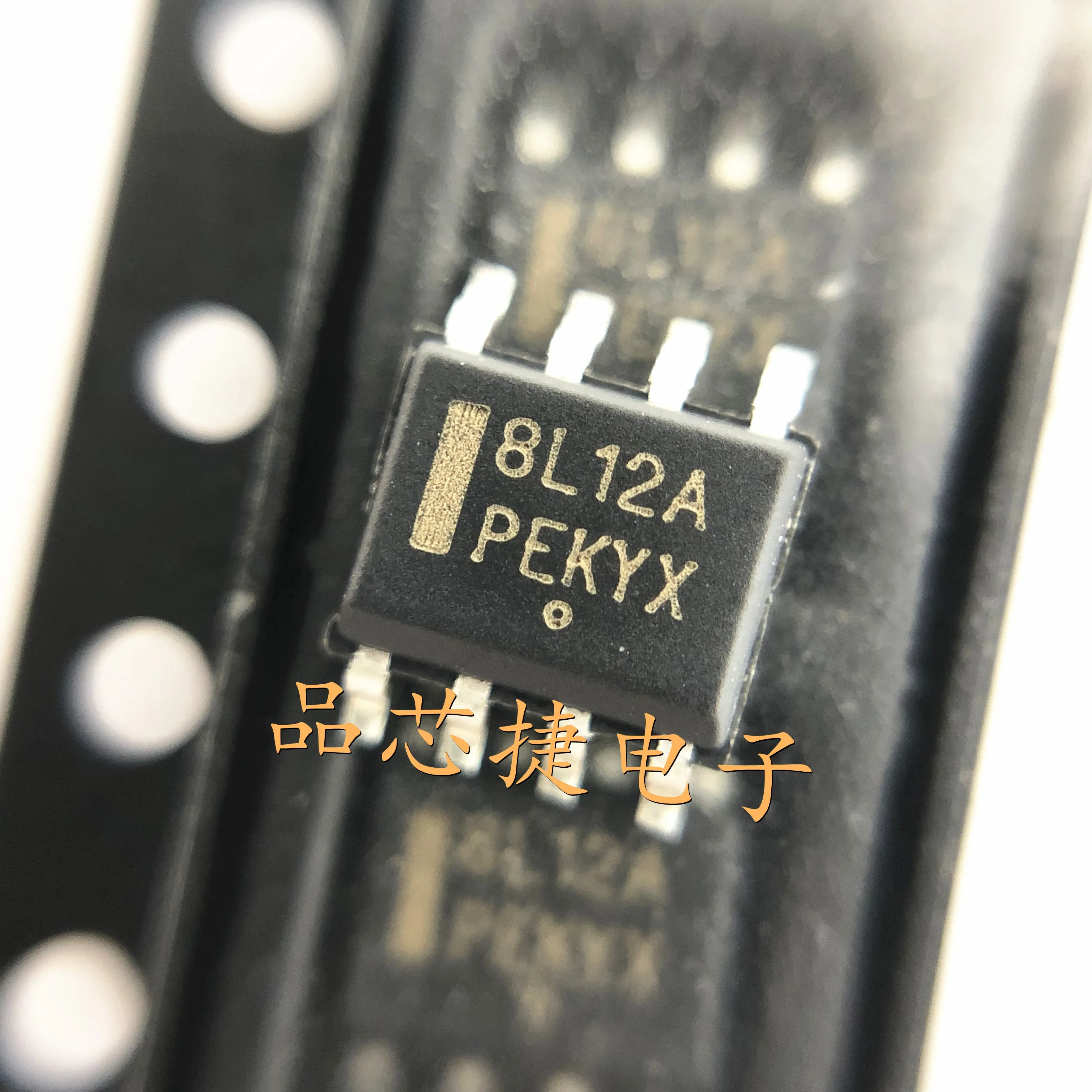 10 pièces/lot MC78L12ACDR2G marquage 8L12A SOIC-8 LDO régulateurs de tension Positive