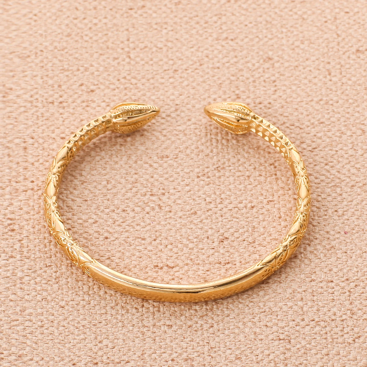 Ethiopian Real Man Jewelry Accessories Gold Color Opening Embossing Charm Bangles