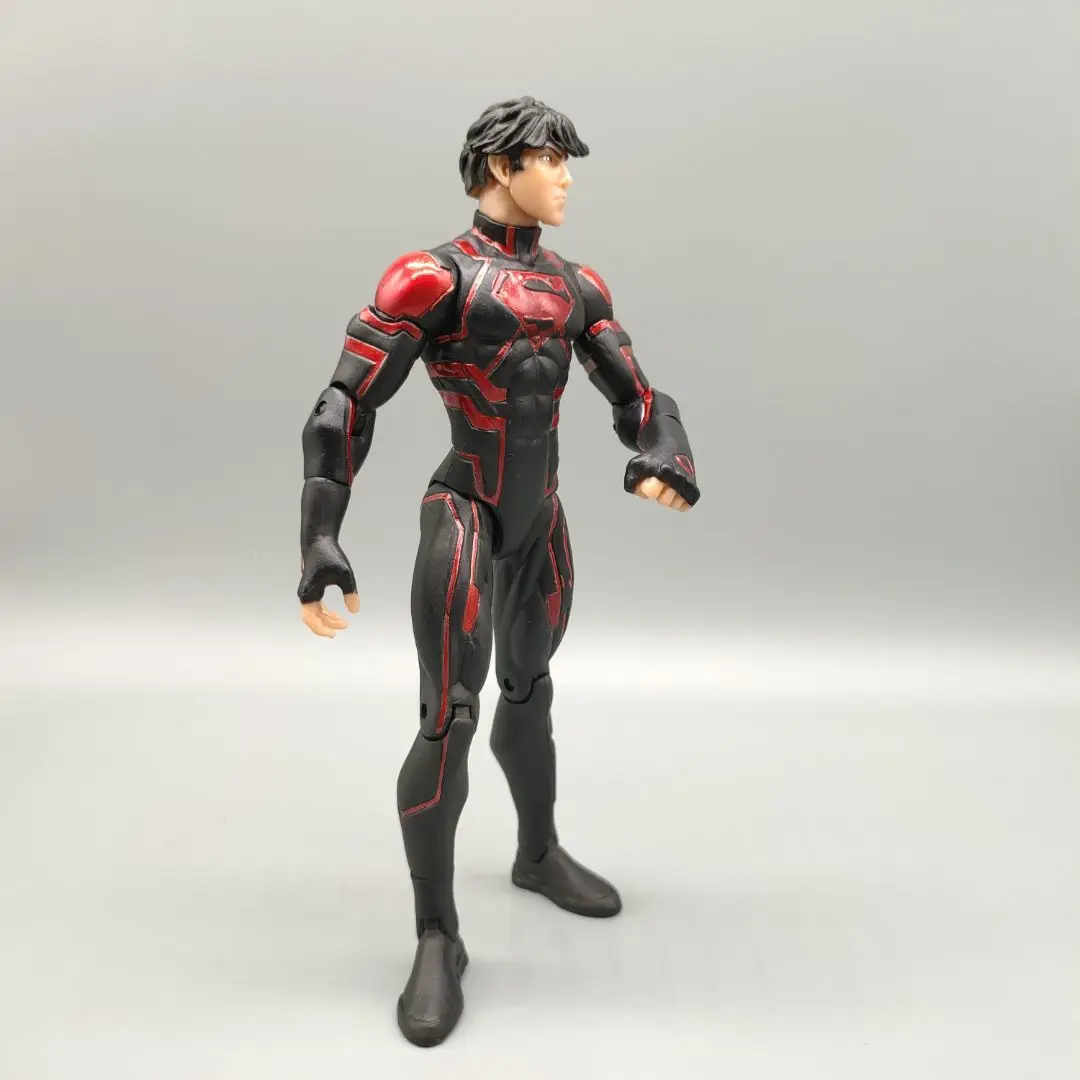 Dcc収集品新しい52スーパーボーイ6 "アクションフィギュア