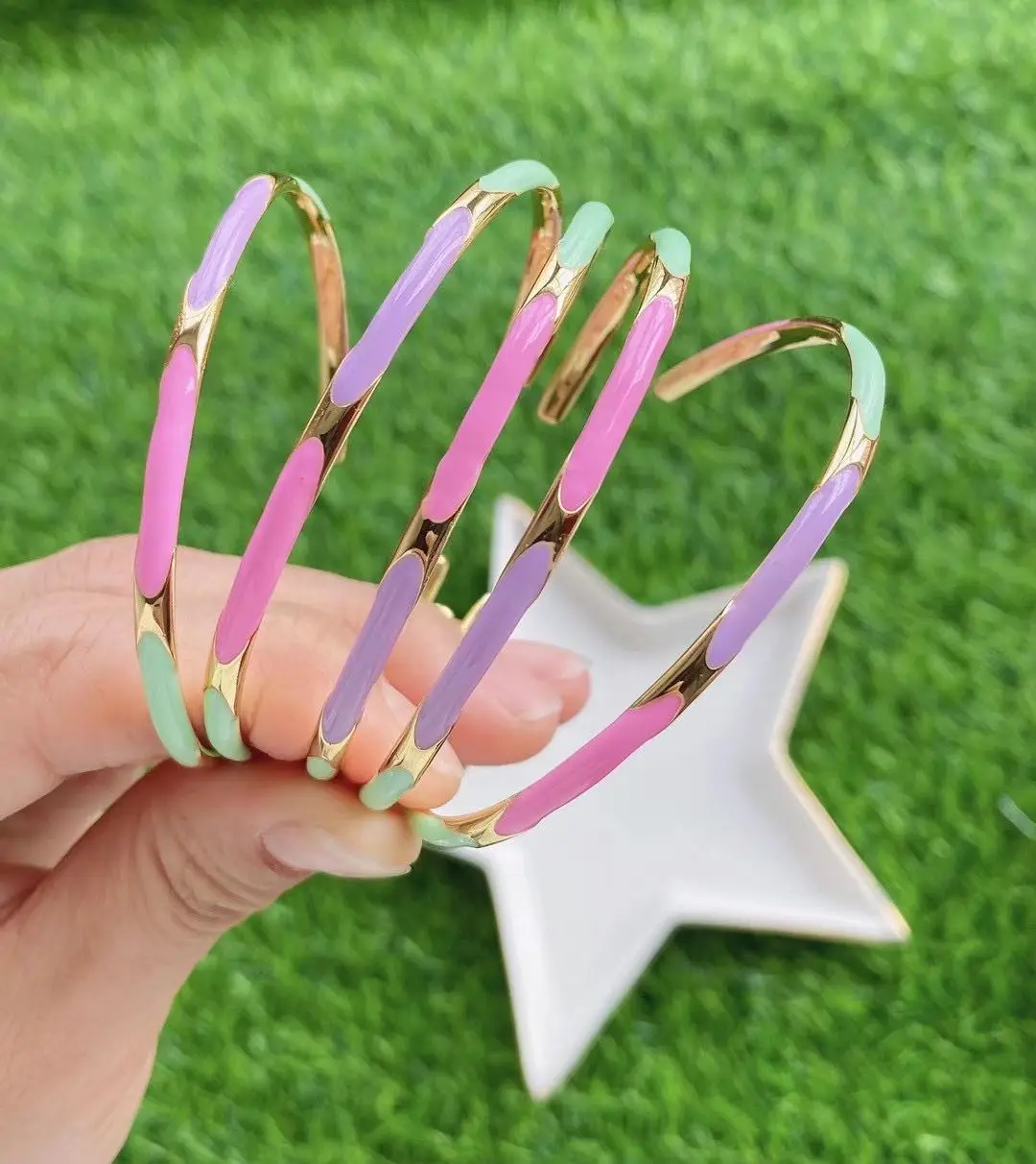 5PCS, New Design Thin Colorful Enamel Bangles Bracelets for Women Party Fashion Bangles Gold Jewelry Popular Gift