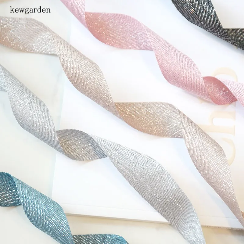 Kewgarden Gold Silver Ribbons 1\