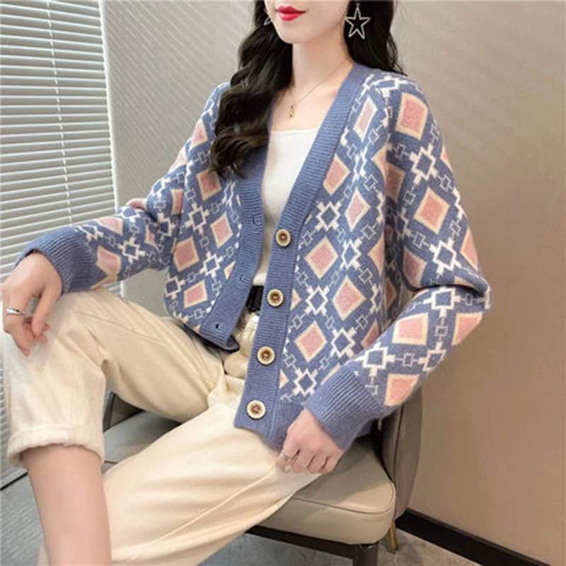 Sweter Kardigan Motif Wanita 2021 Atasan Lengan Panjang Baru Mantel Longgar Kasual Pakaian Fashion Gaya Korea Sweter Leher V