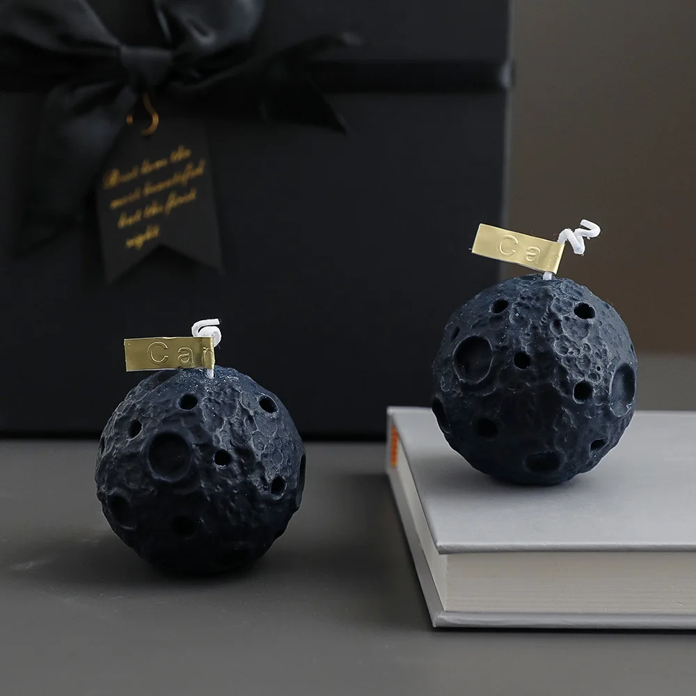 Black candle Lunar scented candles creative bedroom Home decoration Candles home gifts souvenir spherical moon candles for home