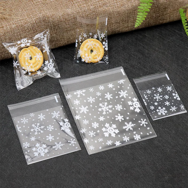 100Pcs Snowflake Christmas Plastic Candy Cookie Biscuits Snacks Jewelry Packaging Bags Adhesive Gift Bag for Home Wedding Party