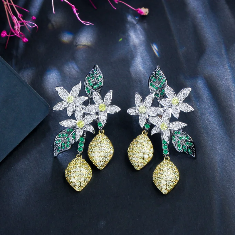 CWWZircons Einzigartiges Design Art Deco Blatt-Cluster Lange Hängende Ohrringe mit Weißen und Grünen CZ-Steinen für Damen, Abschlussball, Party, Großhandel E0430 – Detail 5