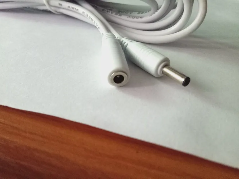 Imagem -02 - Cabo de Extensão do Adaptador de Energia dc 1.3 mm x 3.5 mm 22awg 3m Novo 10 Peças