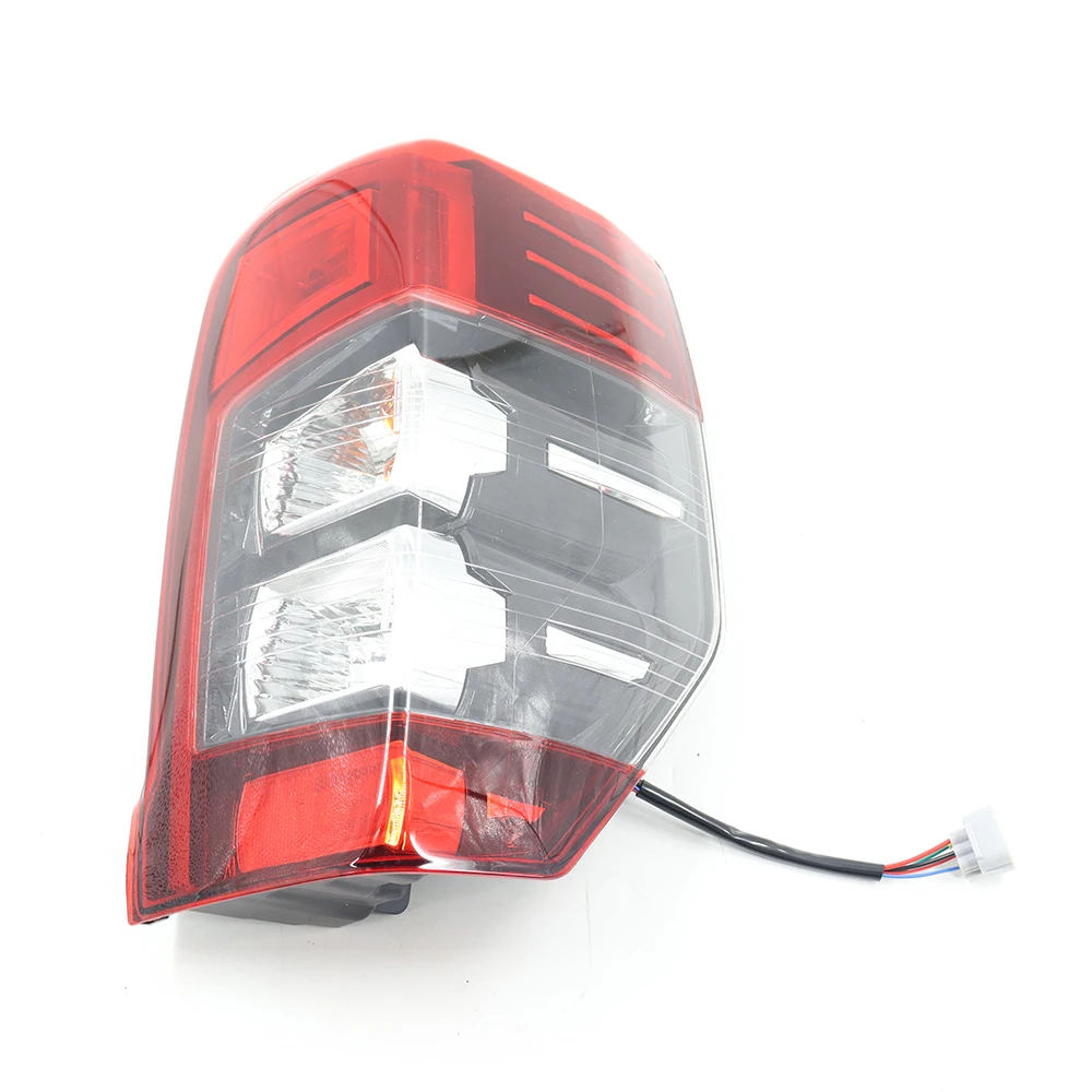 GELING LED Car Tail Lights PP ABS Material 21W 12V 3 Light Colors For MITSUBISHI TRITON'2019