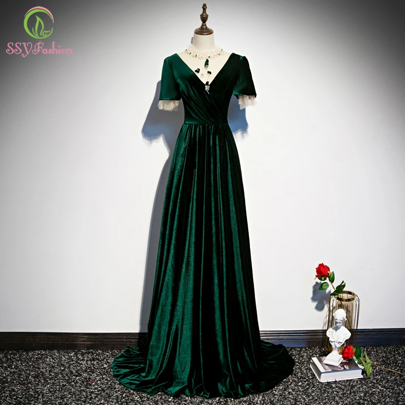 

SSYFashion New Palace Vintage Green Velour Evening Dress Banquet Elegant Short Sleeve Sweep Train Long Prom Formal Gown Vestidos