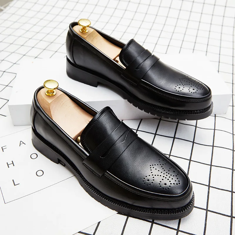 2022 Luxury Brand Penny Loafers men Casual shoes Slip On Leather Dress Shoes Size 38-44 Brogue Carving Loafer Driving Party