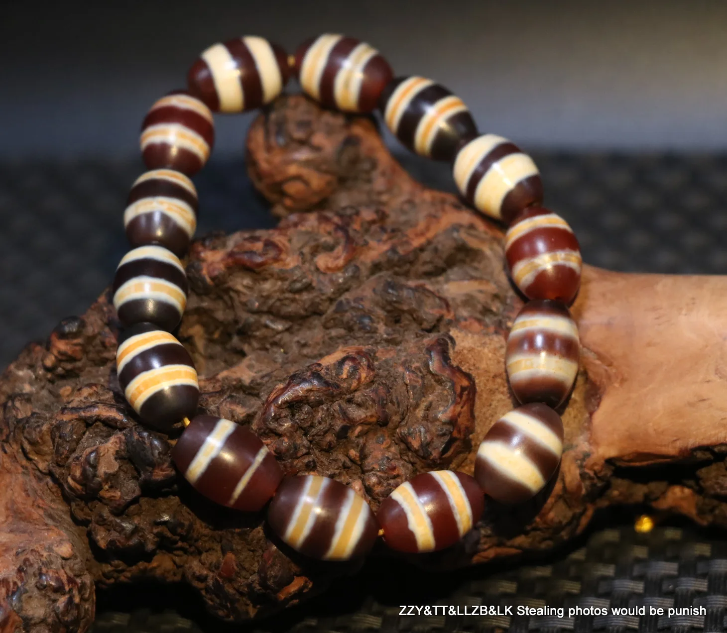 Energy Tibetan old Red Agate 2 Stripe Healer Medicine dZi Bead Amulet Bracelet A Talisman Treasure LKbrother Sauces