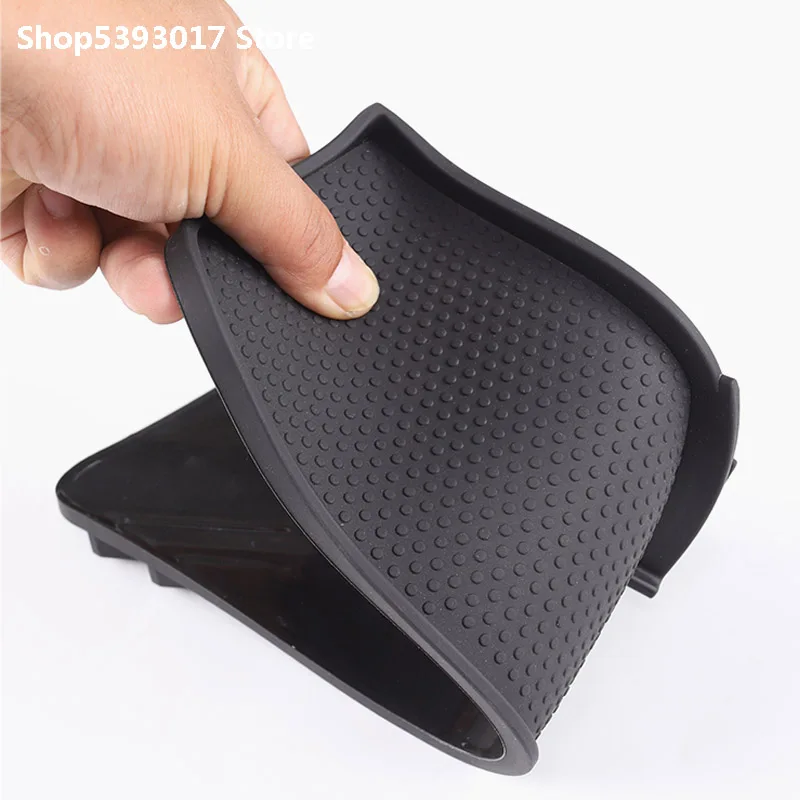 for Mazda CX30 CX-30 2022 2020 2021 Car Mobile Phone Navigation Bracket Silica Gel Anti-slip Mat Protective Instrument Panels