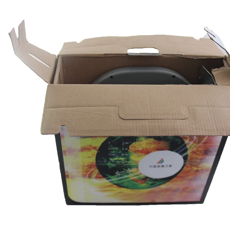 Panel Satellite Antenna 26cm Ku Band Mini Ku band Lnb Dish Antenna Strong Satellite TV Receiver Circular Polarization