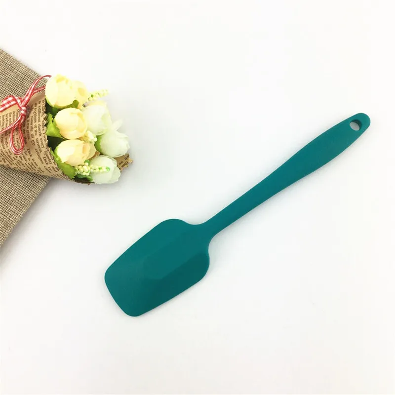 Baking Scraper Cake Baking Tool Food Grade Non Stick Spatula Butter Spoon Cooking Silicone Spatula Rubber Shovel Bakery Tools