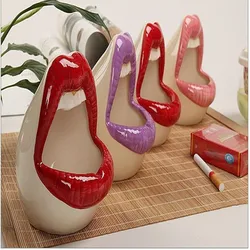 China Ceramic Ashtray Cute Cartoon Ashtray Lips Creative Personality Trendy Mouth Fashion Home Mini Send Boyfriend Gift Cigarett