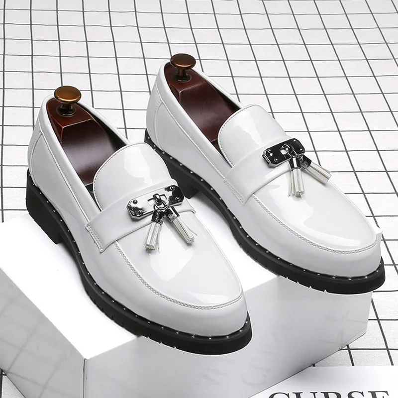 men fashion wedding party dresses patent leather shoes slip-on oxfords shoe black white tassels loafers zapatos hombre sneakers