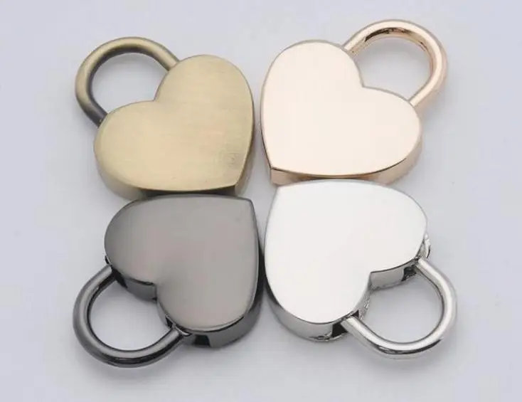 Free shipping 100PCS Fashion popular lover heart shape pad lock Travel padlock gifts SN2017