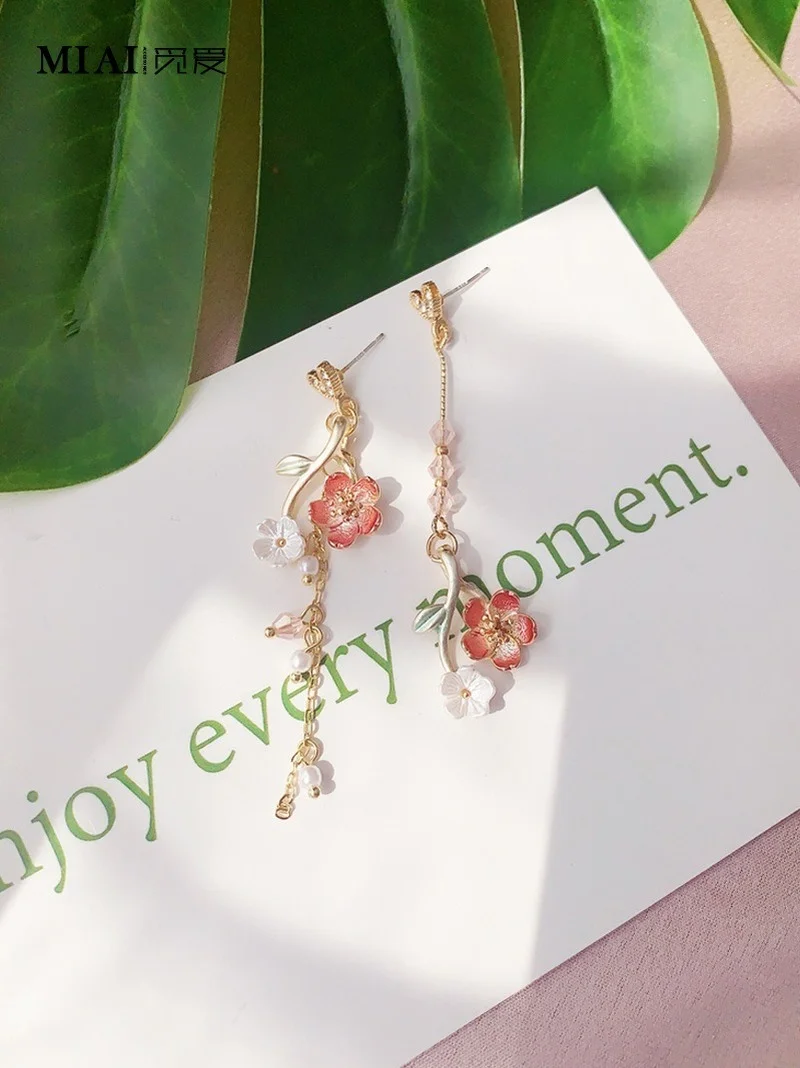 Fresh cherry branch Japanese style and wind dream purple asymmetric Earrings sweet pink ginkgo flower ins wind earrings earrings