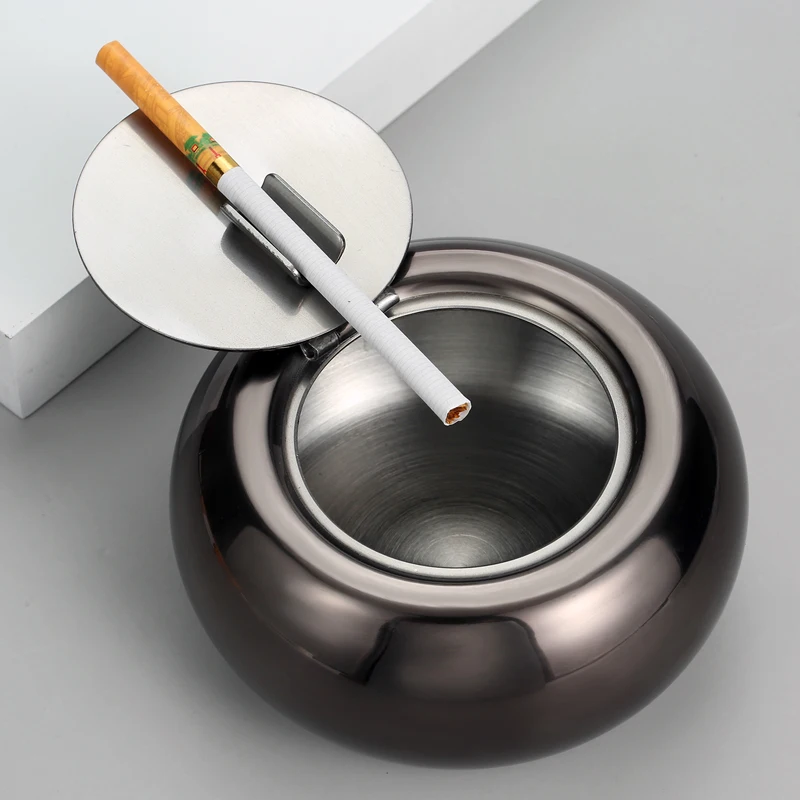 Black Metal Stainless Steel Cigarette Ashtray With Lid Smokeless Custom LOGO Windproof Cover Ash Storage Gift Smoking Accessory