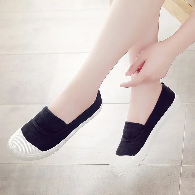 Spring and Summer Women Flat Shoes New Pedal Round Toe Female Casual Canvas Shoes Slip on Ladies Flats