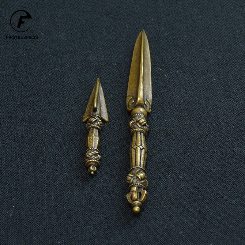 Small Retro Brass Vajry Pestle Ornaments Vintage Brass KeyChains Pendant Buddha Instruments Lucky Home Decorations Avoid Evil image 5