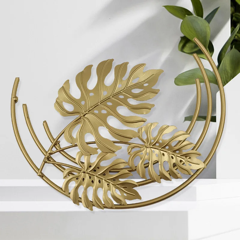 Nordic Leaf Shape Wall Decor Iron Light Luxury Gold Palm Maple Leaf Wall Hanging Pendant Ornaments Home Decoration Accessories