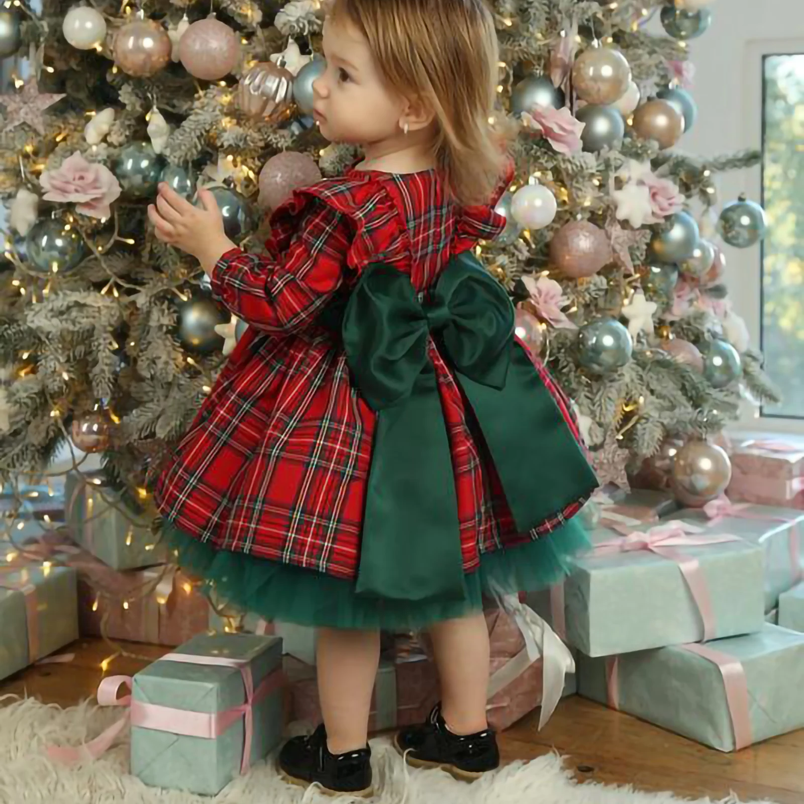 Newborn Christmas Dress Baby Girls Plaid Fly Sleeve Round Neck Party Princess Dresses Xmas Children Girls Clothes