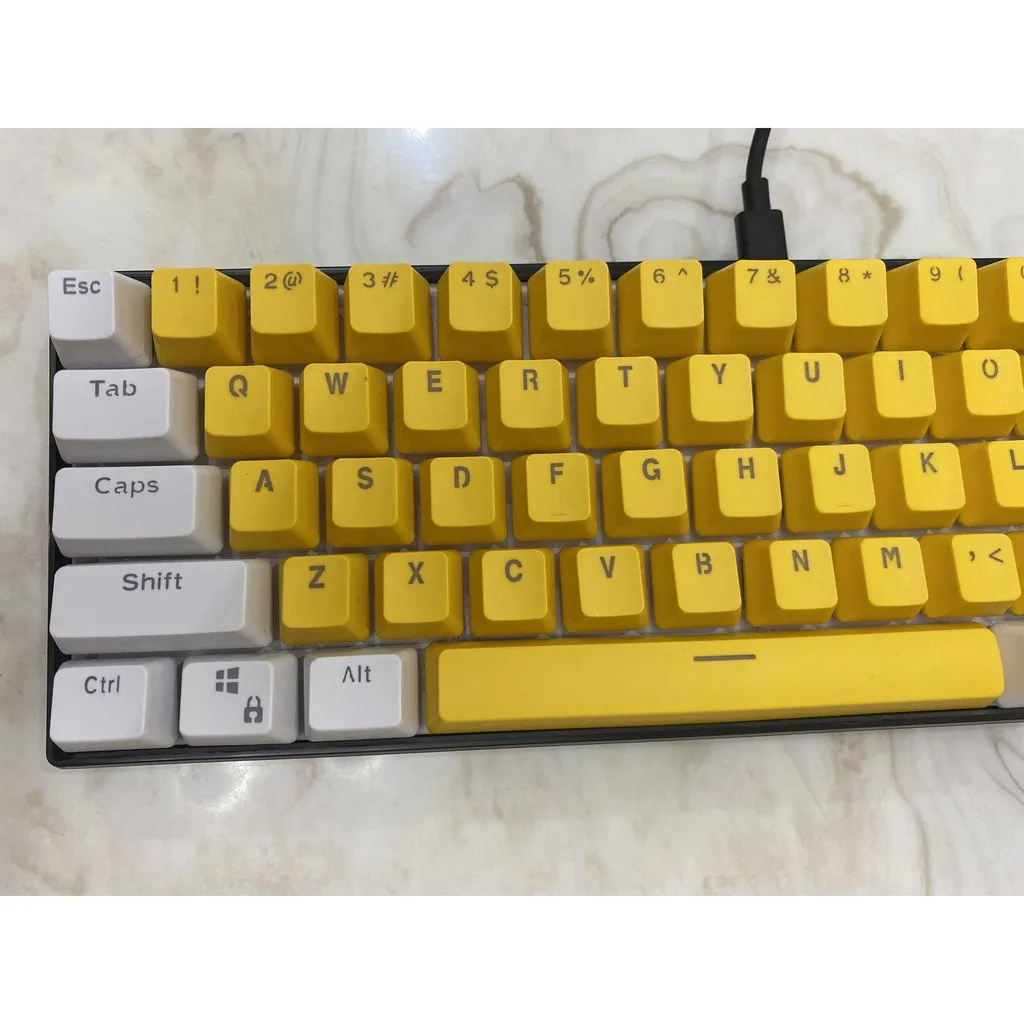 Teclas blancas y amarillas, 61 teclas retroiluminadas GH60 / RK61 / ALT61/Annie/Teclado mecánico de dos colores PBT para teclado de póquer