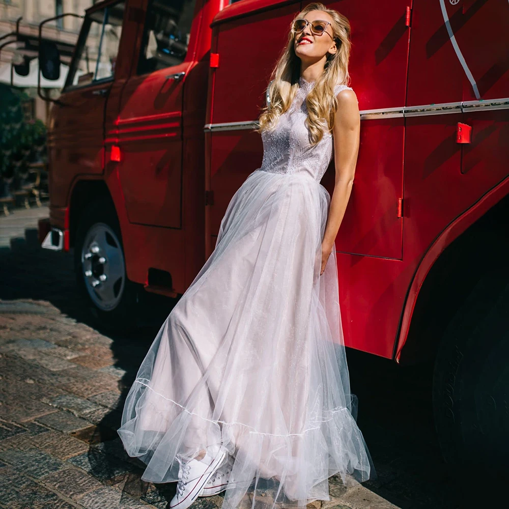 Bateau Keyhole indietro abiti da sposa una linea senza maniche su misura pizzo Tulle principessa prato spiaggia Boho pieghettato abito da festa di nozze