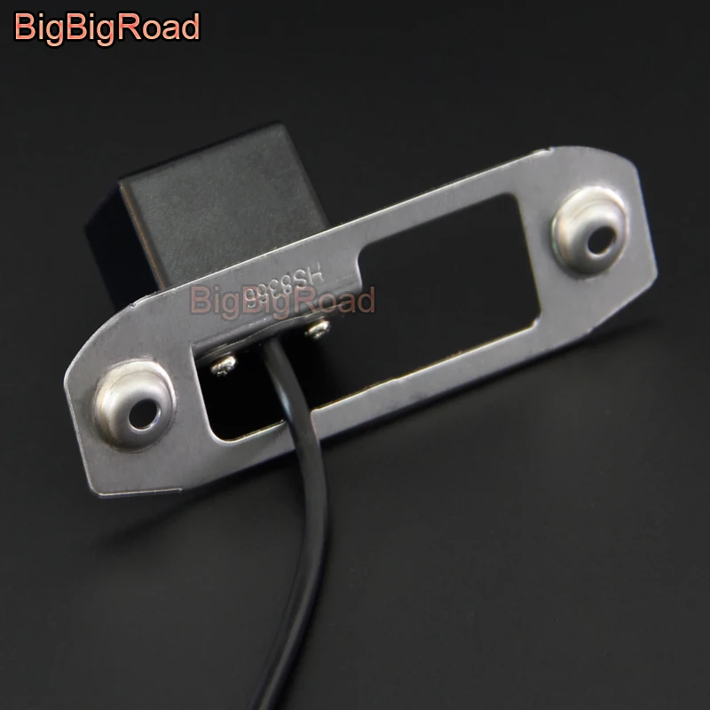 BigBigRoad Car Intelligent Dynamic Trajectory Tracks Rear View Camera For Volvo S40 S40L S60 S80 XC90 XC60 V60 S80L S60L V40 V50