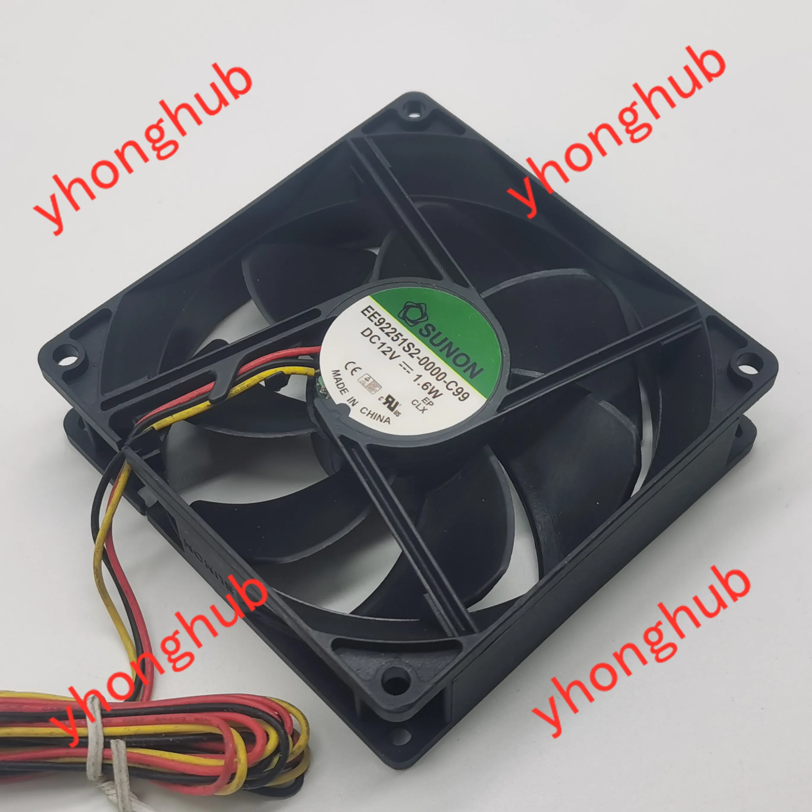 

SUNON EE92251S2-0000-C99 DC 12V 1.6W 92x92x25mm 3-Wire Server Cooling Fan